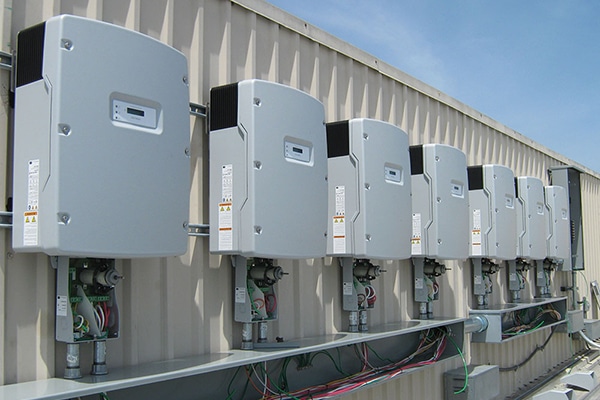 Solar-inverter